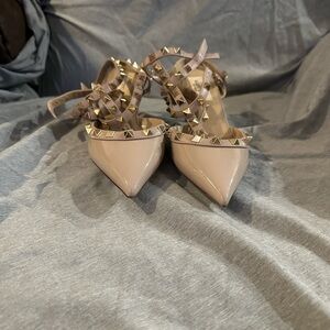 Valentino Garavani Nude Studded Heels